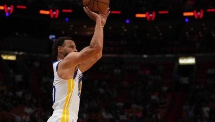 开运体育app-解决问题重新出发 科尔与克雷对勇士反弹信心十足